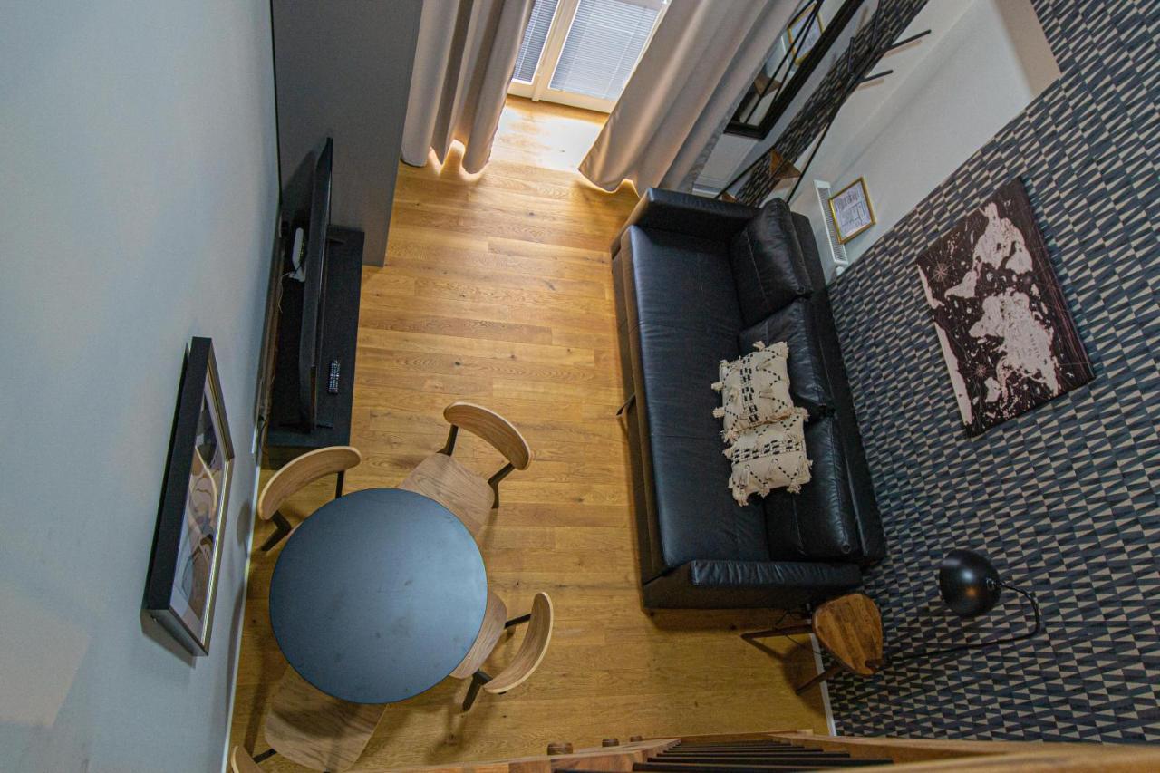 Main Train Station Apartment Close To The The Main Square! Prague Ngoại thất bức ảnh
